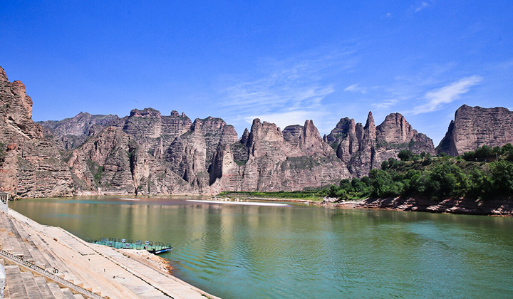 蘭州　炳霊寺石窟