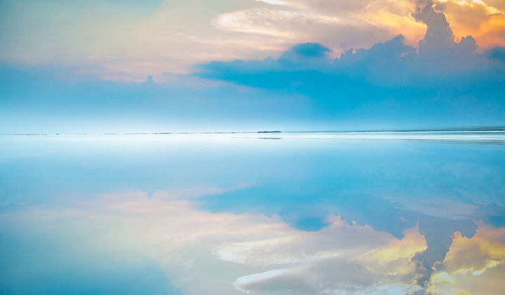 青海　チャカ塩湖（茶卞塩湖）