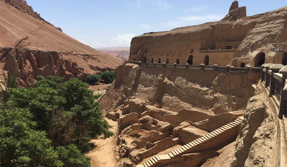 新彊トルファン　べゼクリク千仏洞
