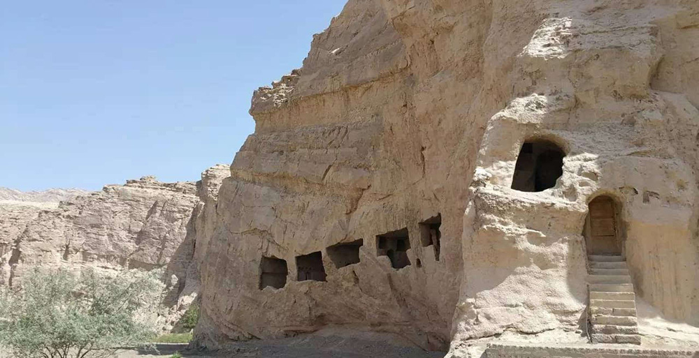 新彊クチャ　クムトラ千仏洞