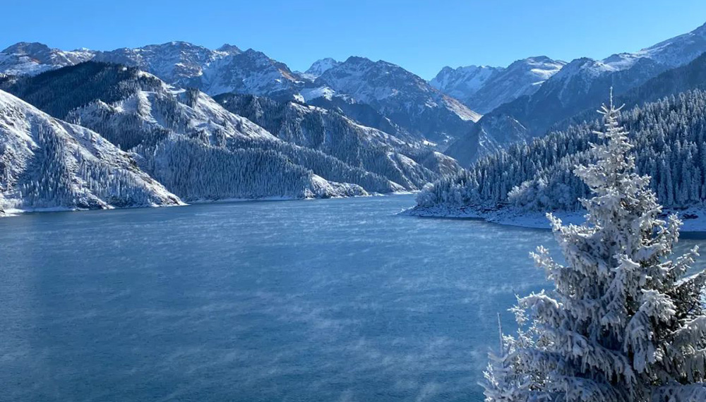 新疆ウルムチ 天山天池