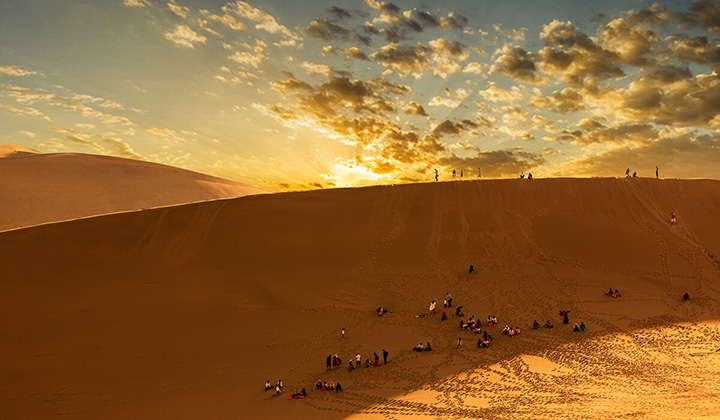 敦煌砂漠キャンプ